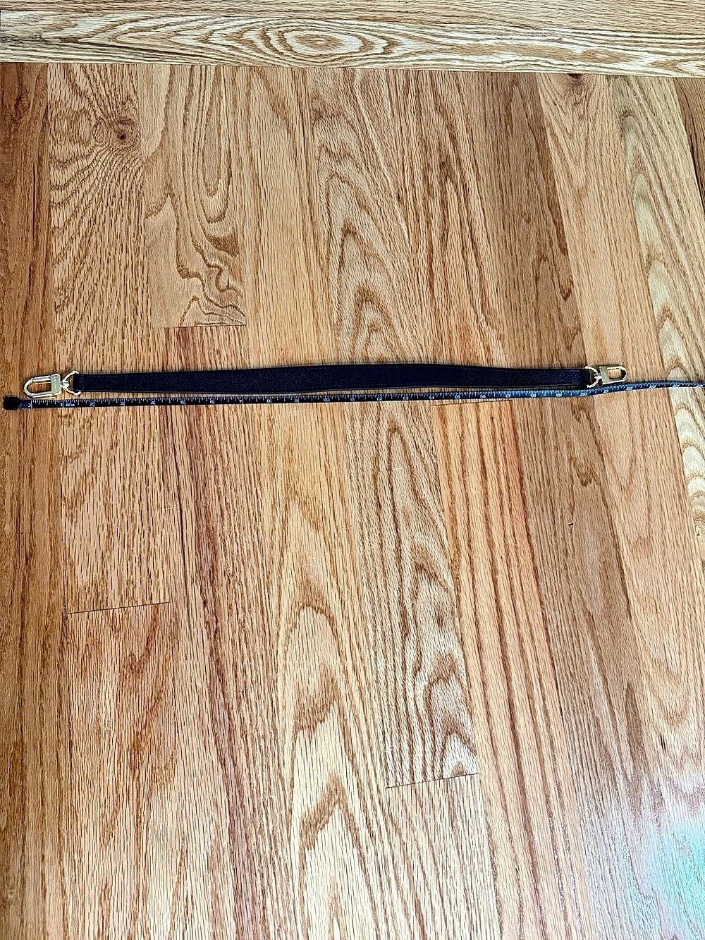 Louis Vuitton Leather Bag Shoulder Strap Black